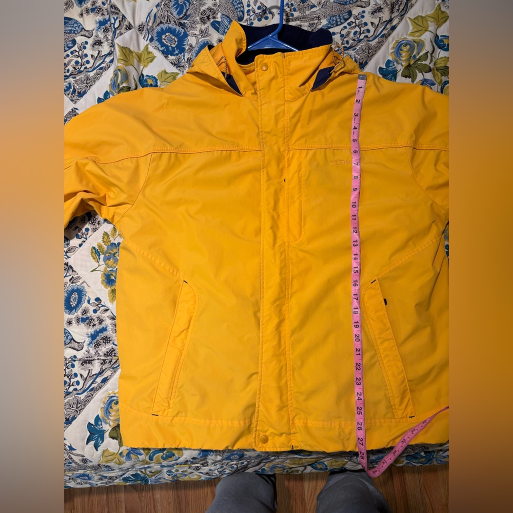 L.L. Bean 3-in-1 jacket, Shell + Insulator, Yellow and Navy, Men’s size XL-Reg - Picture 10 of 11